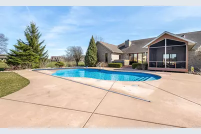 2776 W Hogan Avenue, La Porte, IN 46350 - Photo 2