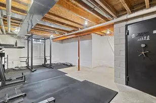 2776 W Hogan Ave, La Porte, IN 46350 - Photo 42