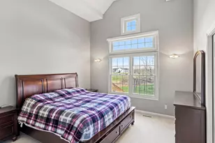 83 Scotscraig Dr, Valparaiso, IN 46385 - Photo 12