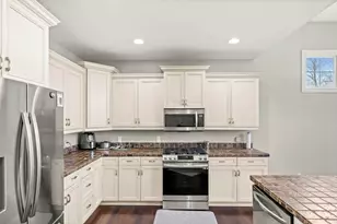 83 Scotscraig Dr, Valparaiso, IN 46385 - Photo 10