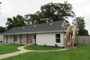 2302 W 37th Ave, Hobart, IN 46342 - Photo 1