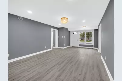 2302 W 37th Avenue, Hobart, IN 46342 - Photo 12