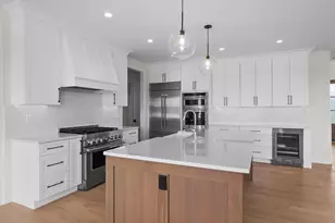 9417 Sweetspire Pl, Saint John, IN 46373 - Photo 14