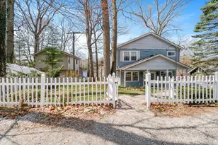 602 N Scott Dr, Valparaiso, IN 46383 - Photo 2