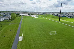 10873 Walnut Dr, Saint John, IN 46373 - Photo 28