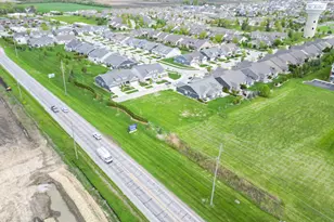 10873 Walnut Dr, Saint John, IN 46373 - Photo 22