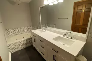 5050 Spinnaker Ln, Crown Point, IN 46307 - Photo 76