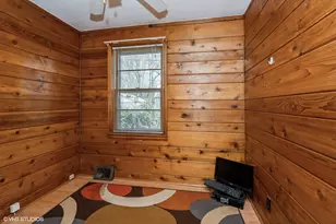 1402 Greenwood Ave, Michigan City, IN 46360 - Photo 8