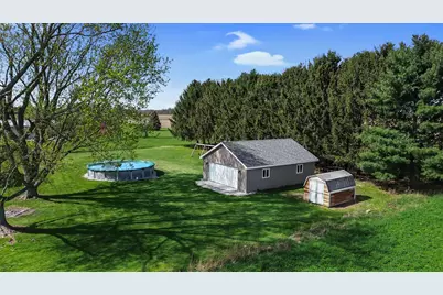 56915 Tulip Road, New Carlisle, IN 46552 - Photo 10