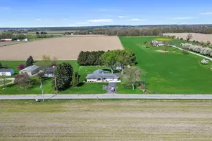 56915 Tulip Rd, New Carlisle, IN 46552 - Photo 14