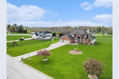 272 White Tail Court, Hobart, IN 46342 - Photo 4