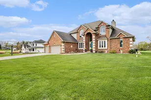 272 White Tail Ct, Hobart, IN 46342 - Photo 38