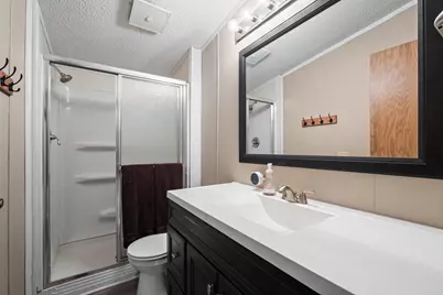 548 E 1400 S, Kouts, IN 46347 - Photo 124