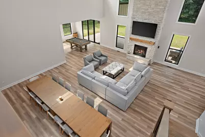 548 E 1400 S, Kouts, IN 46347 - Photo 12