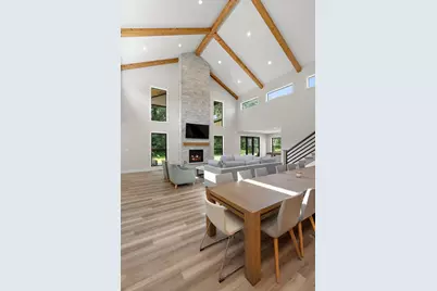 548 E 1400 S, Kouts, IN 46347 - Photo 14