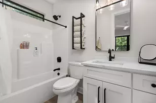 548 E 1400 S, Kouts, IN 46347 - Photo 58