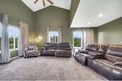 809 W 126th Court, Crown Point, IN 46307 - Photo 12