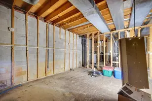 809 W 126th Ct, Crown Point, IN 46307 - Photo 8