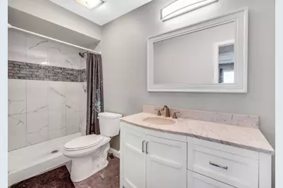 809 W 126th Court, Crown Point, IN 46307 - Photo 2