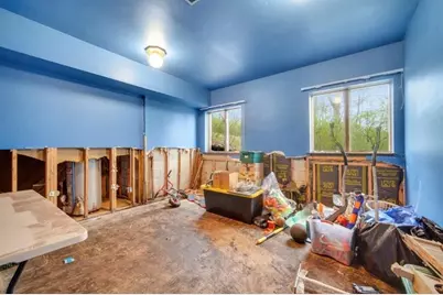 809 W 126th Court, Crown Point, IN 46307 - Photo 6