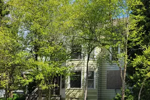 157 S Greenwich St, Valparaiso, IN 46383 - Photo 2