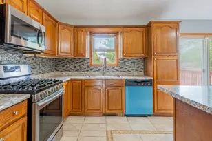 7922 Bracken Pkwy, Hobart, IN 46342 - Photo 32