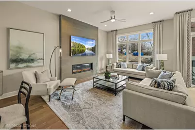 103 Valparaiso Street, Valparaiso, IN 46383 - Photo 4