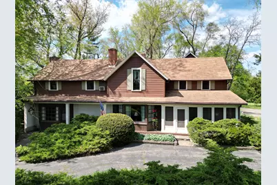 9014 E 129th Avenue, Crown Point, IN 46307 - Photo 2