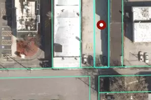 611 W Chicago Ave, East Chicago, IN 46312 - Photo 2