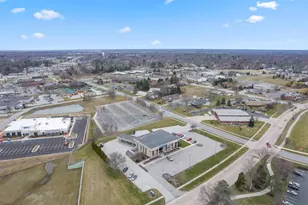 808 Vale Park Rd, Valparaiso, IN 46383 - Photo 10