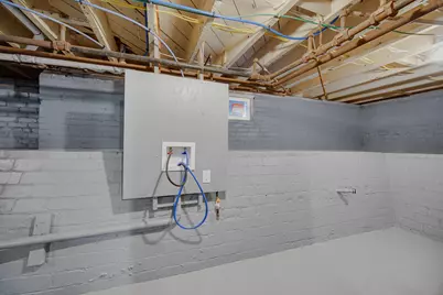 411 E Street, La Porte, IN 46350 - Photo 32