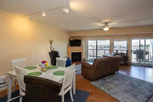 306 Outlook Cv Dr, La Porte, IN 46350 - Photo 4