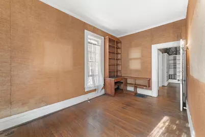 208 E Chicago Street, Valparaiso, IN 46383 - Photo 16