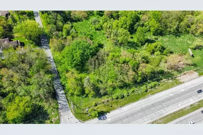 242 N 600 W, Valparaiso, IN 46385 - Photo 2