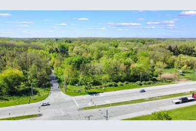 242 N 600 W, Valparaiso, IN 46385 - Photo 1