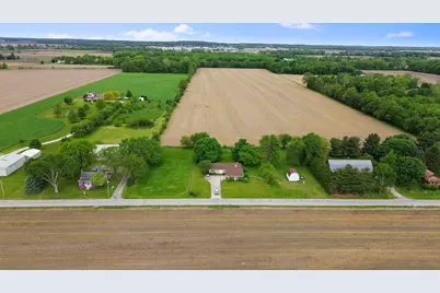 56729 Tulip Road, New Carlisle, IN 46552 - Photo 8