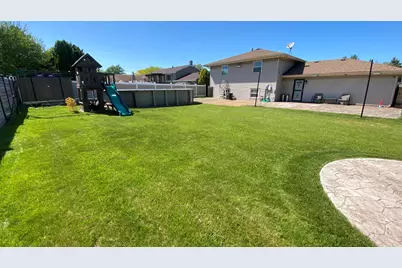 4091 W 76th Lane, Merrillville, IN 46410 - Photo 4