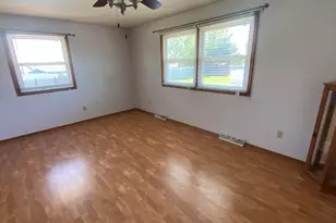 4091 W 76th Ln, Merrillville, IN 46410 - Photo 36