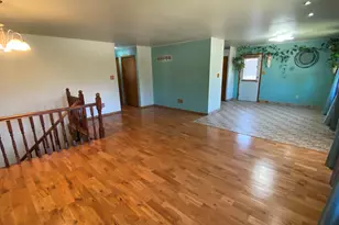 4091 W 76th Ln, Merrillville, IN 46410 - Photo 10