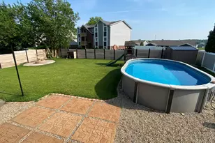 4091 W 76th Ln, Merrillville, IN 46410 - Photo 22