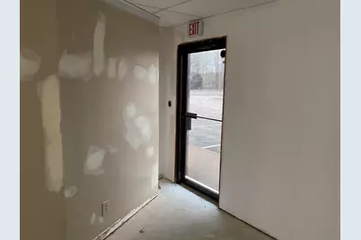 1650 45th Street #D, Munster, IN 46321 - Photo 10