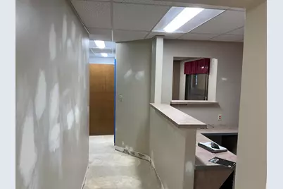 1650 45th Street #D, Munster, IN 46321 - Photo 6