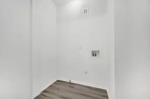 2019 Davidson Pl, Whiting, IN 46394 - Photo 10