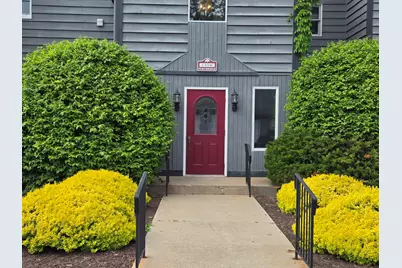 1300 Winding Ridge Lane #C8, Valparaiso, IN 46383 - Photo 2