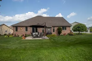 90 Bergamo Ct, Crown Point, IN 46307 - Photo 12