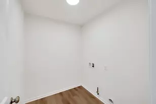 6195 Lakewood Ave, Portage, IN 46368 - Photo 24