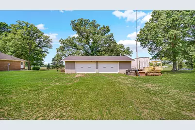 8135 S 600 E, Monterey, IN 46960 - Photo 6