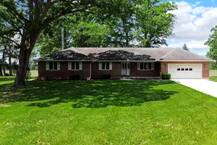 8135 S 600 E, Monterey, IN 46960 - Photo 2