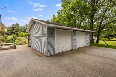 8786 N 100 W, Wheatfield, IN 46392 - Photo 4