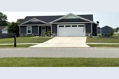 925 6th Avenue NW, Demotte, IN 46310 - Photo 1